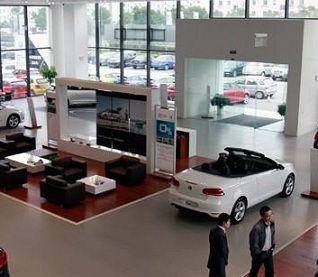 他用18塊錢創(chuàng)業(yè),登上汽車銷售大王寶座,5個(gè)月獲利2000萬(wàn)